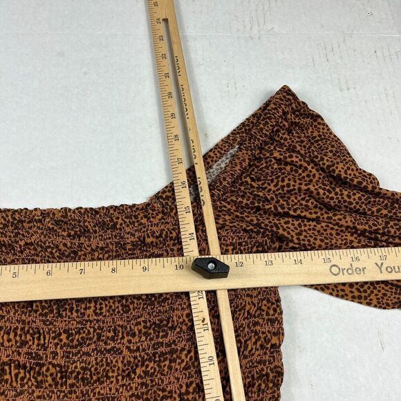 Urban Outfitters Smocked Cropped Top Animal Print Off The Shoulder Shirt LARGE - Picture 8 of 11